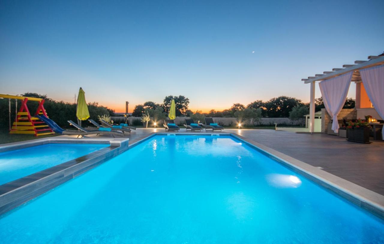 Villa Maris Zadarvillas Tinj Екстер'єр фото